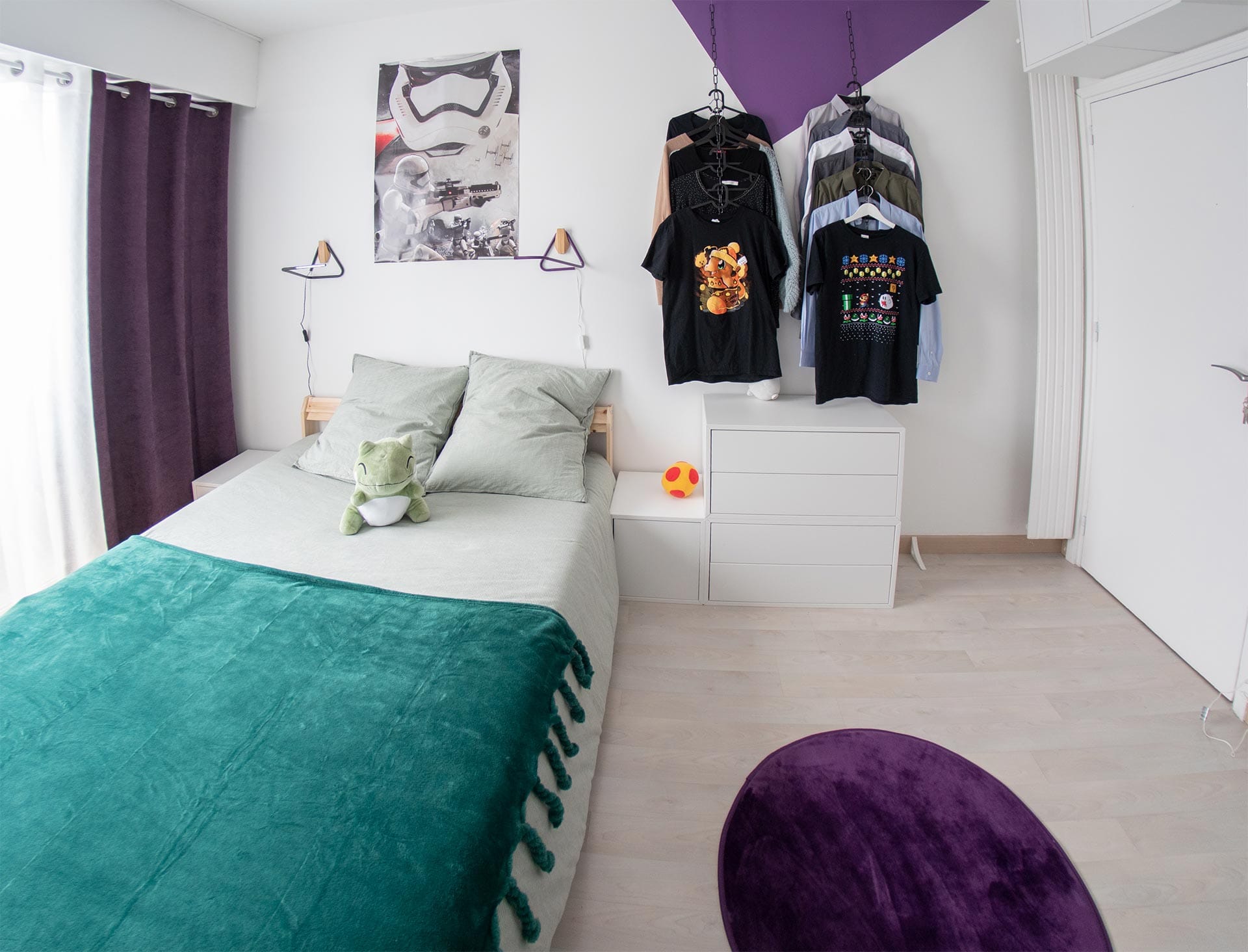Room 01