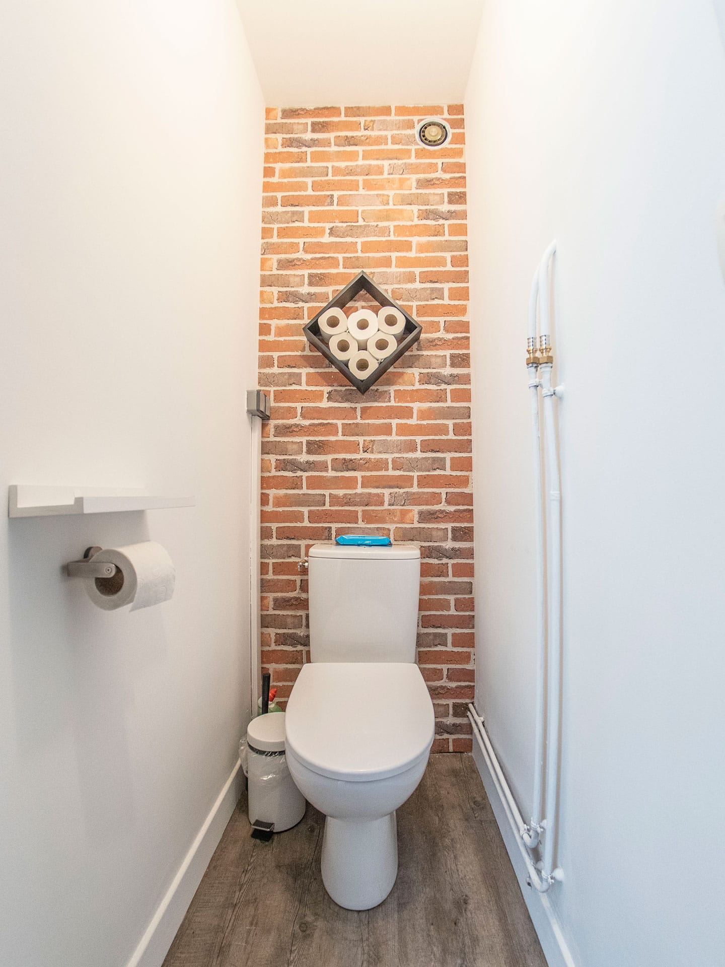 Toilet 00